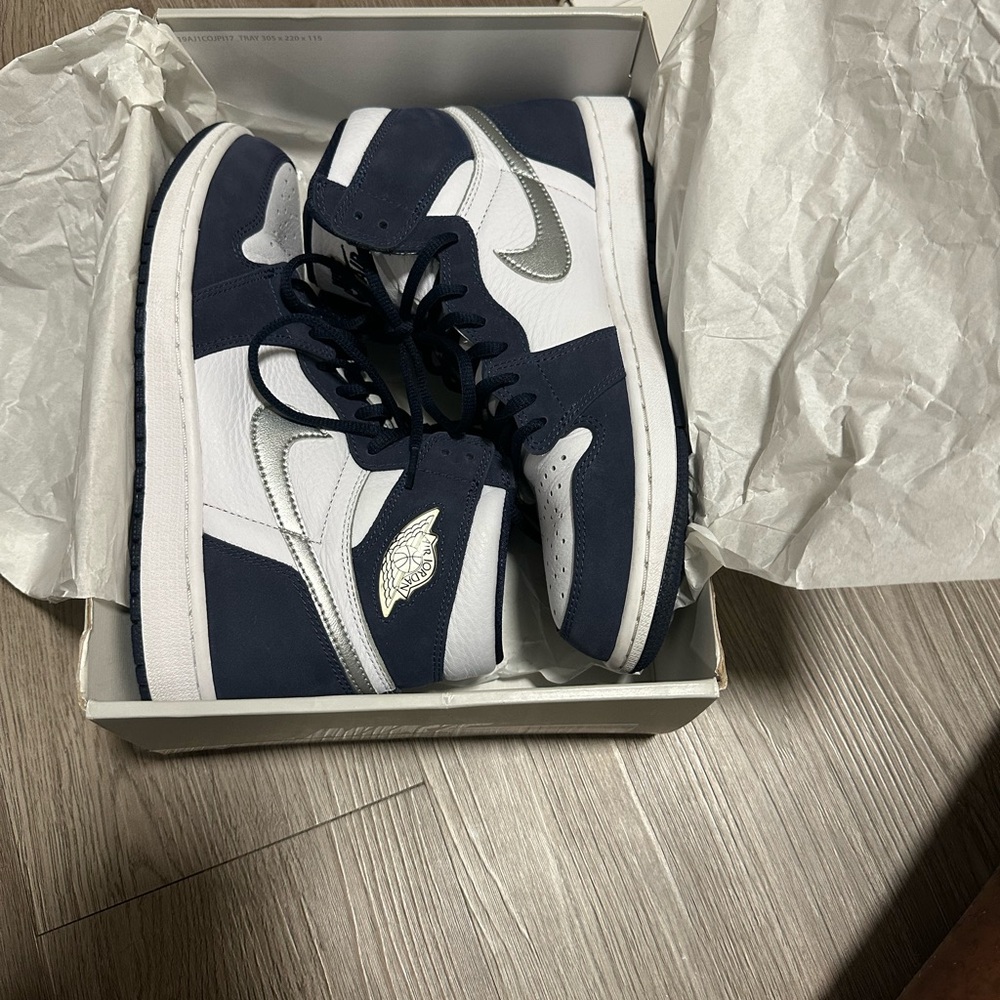 Nike Navy and White High-Top Sneakers